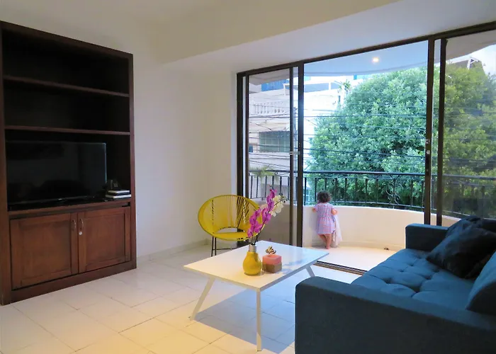 San Jacinto Hostel