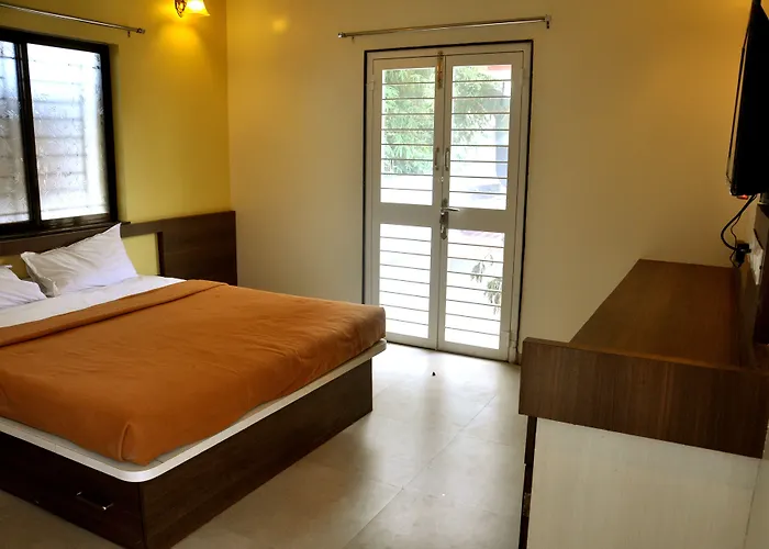 Rutu'S Holidays Resort Panhala
