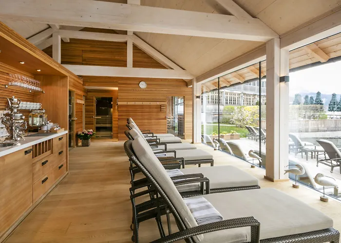 Tauroa Seehotel Grundlsee