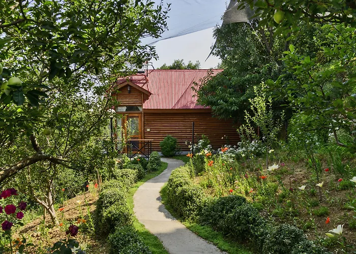 Banjara Orchard Retreat Thanedar