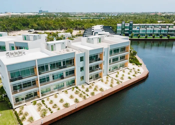 One Canal Point