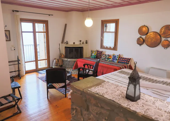 Hotel Papanikola