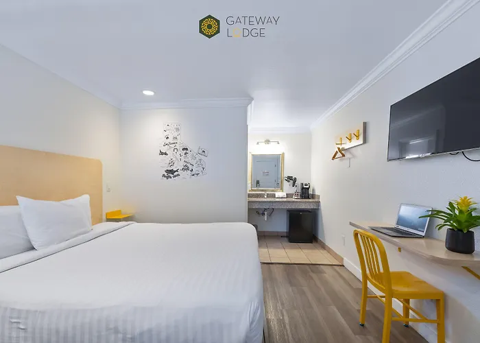 Gateway Lodge