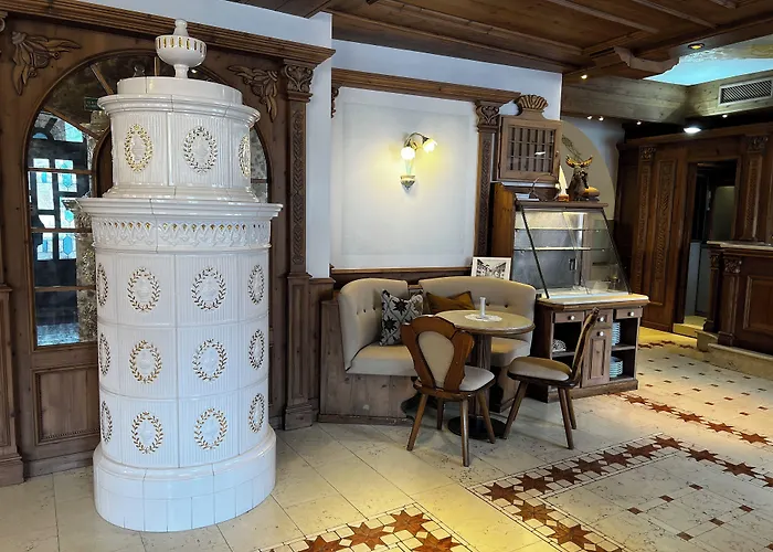 Kaiserkrone Charming Retreat