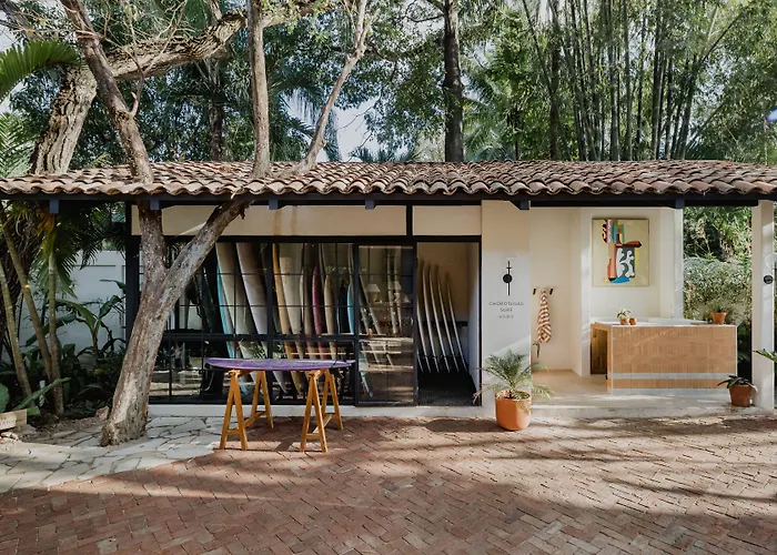 Sendero Hotel & Villas