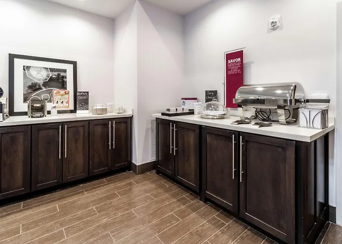 Hampton Inn Locust Grove