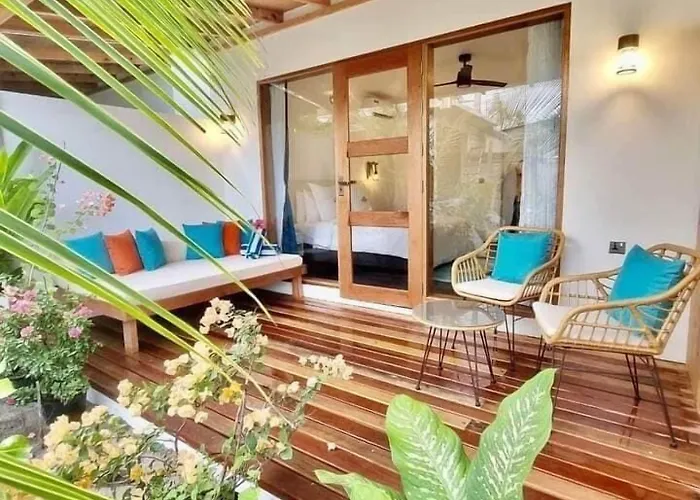 Seaside Dhigurah