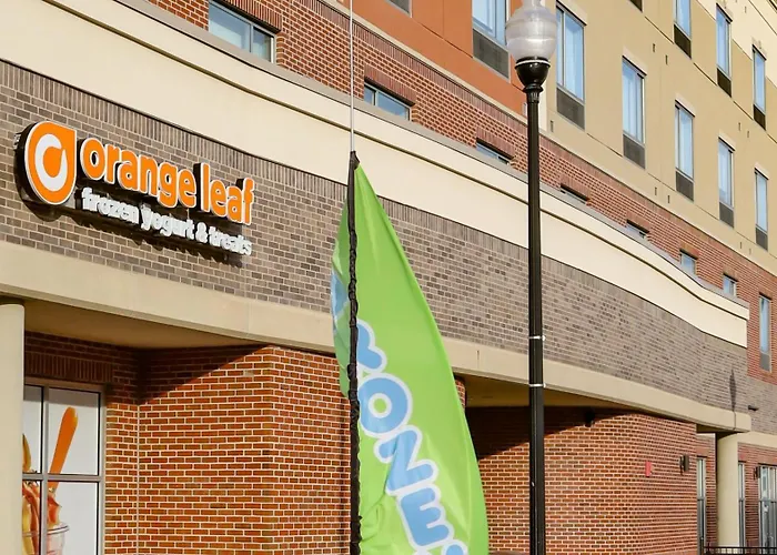 Holiday Inn Omaha Downtown - Waterpark By Ihg