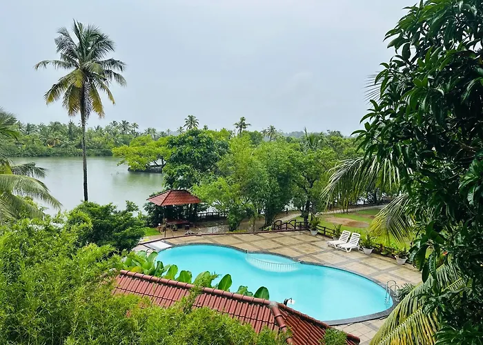Lake N River Resort Munroe Island By Bago Retreats