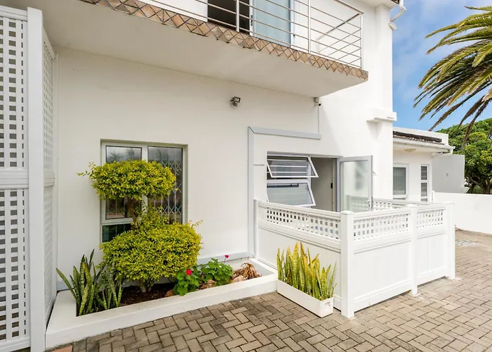 Pro Moni'S Guesthouse