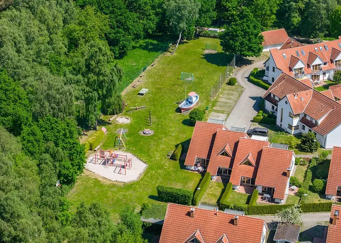 Ferienpark Freesenbruch Doppelhaushaelfte 10 - Lieblingsplatz