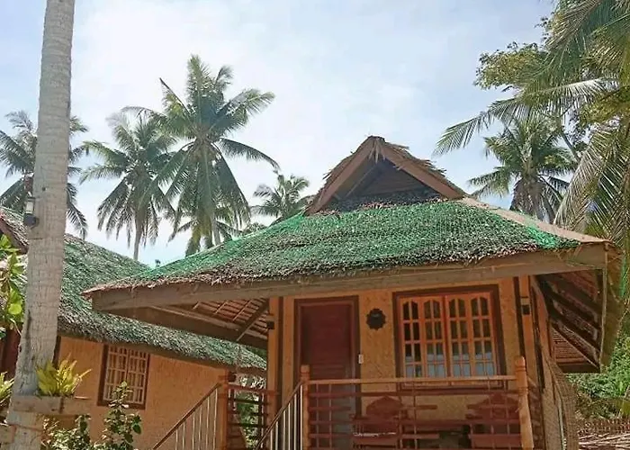 Coconut Beach Bar And Cottages