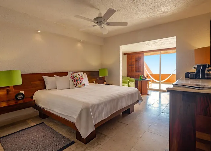 Las Brisas Ixtapa
