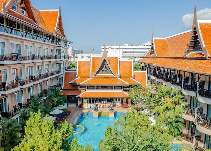 Nipa Resort, Patong Beach