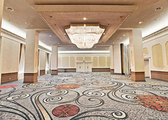 The Brock Niagara Falls Fallsview, Tapestry By Hilton