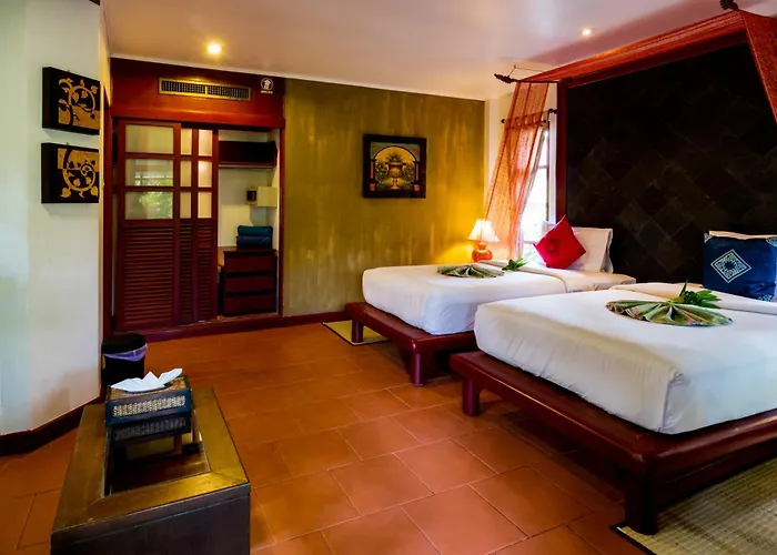 Bangtao Beach Chalet Resort