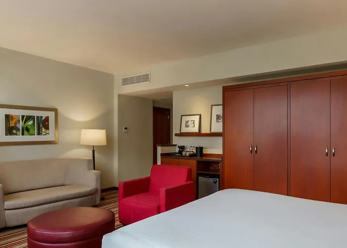 Courtyard By Marriott Panama Multiplaza Mall