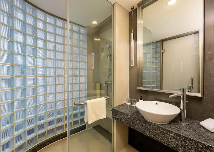 Holiday Inn Express Shanghai Jinsha By Ihg