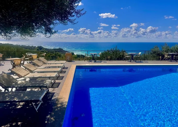 Villaggio Turistico La Fenosa