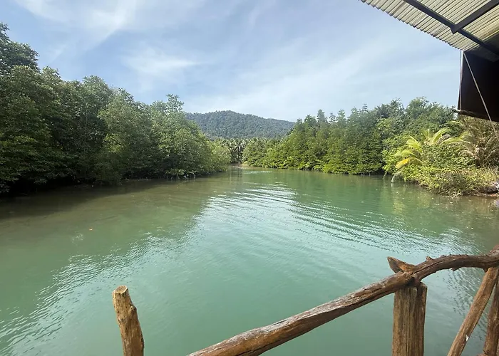 Baan Chan Lay Koh Chang
