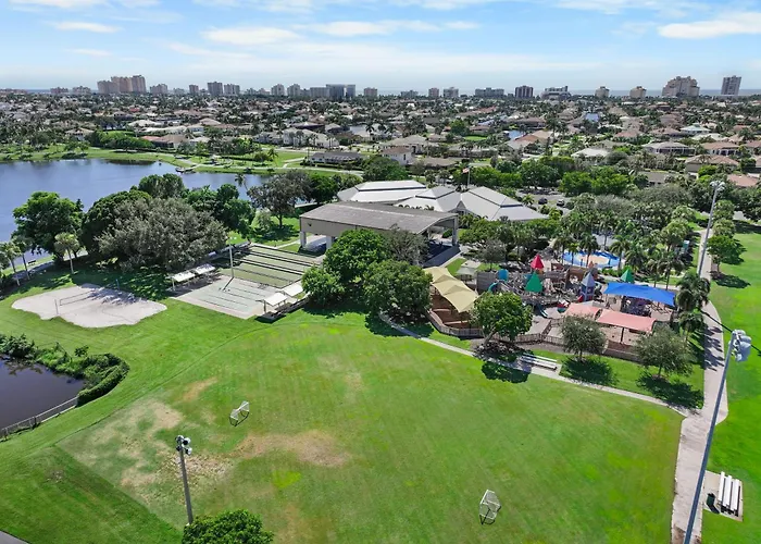 Beachfront Condo With Pool And Wraparound Balcony