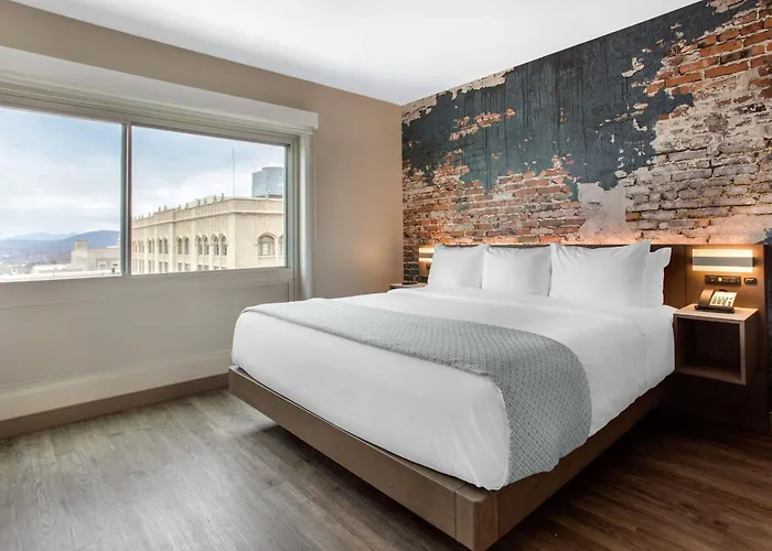 Cambria Hotel Downtown Asheville