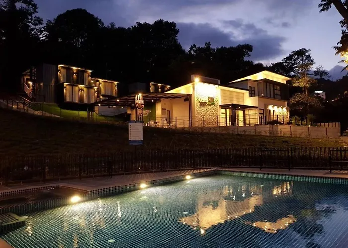 Lilla Waterfall Retreat - Sg Lembing, Kuantan Formerly Known As Casa Hill Resort