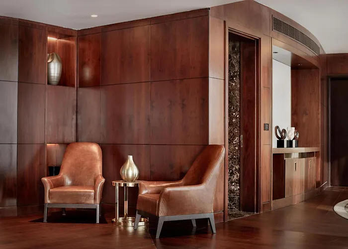 Grand Hyatt Abu Dhabi Hotel & Residences Emirates Pearl
