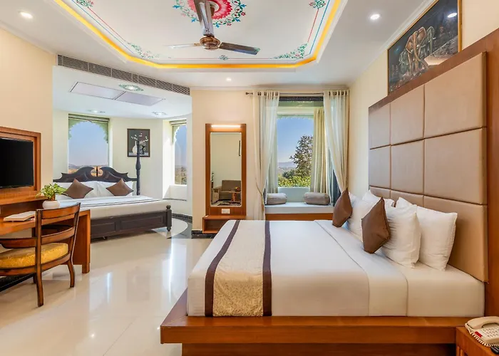 The Everest Hill Resort Suites With Jacuzzi Spa - Resort In Kumbhalgarh
