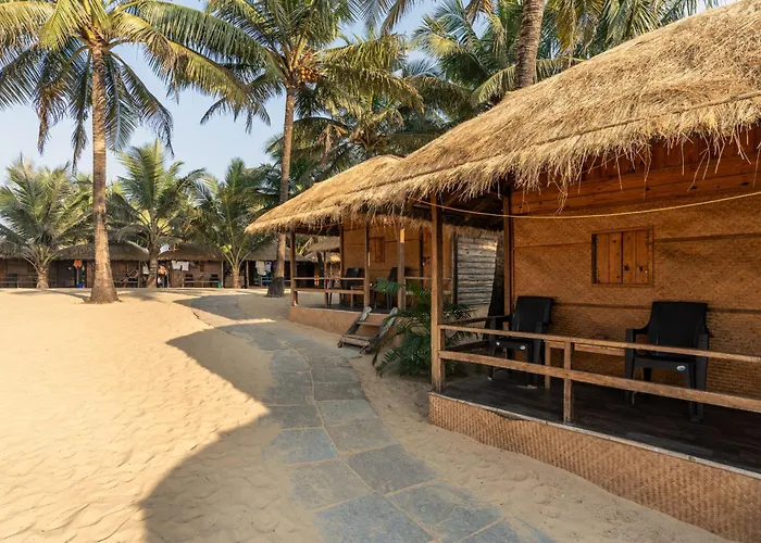 Blue Corner Beach Huts&Restaurant
