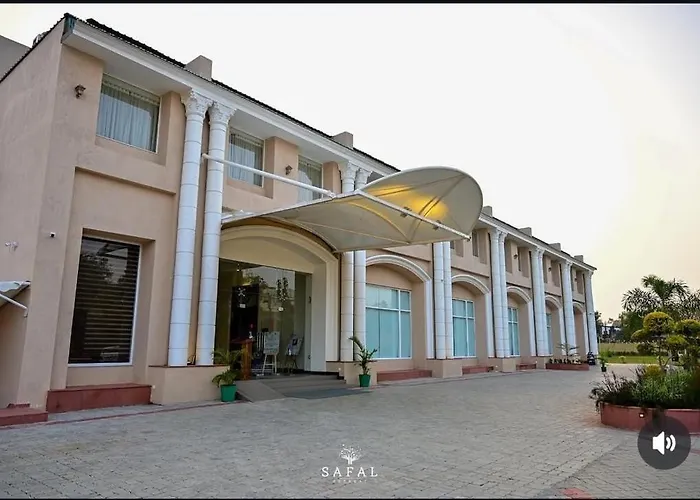 Safal Retreat