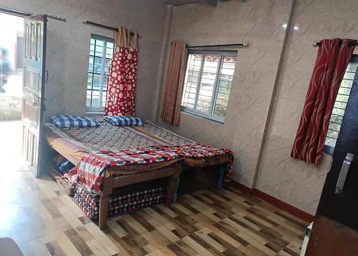 Parvati Niwas Homestay -5 Mins Walking Frm Revdanda Beach & Fort - Huge Monsoon Offer