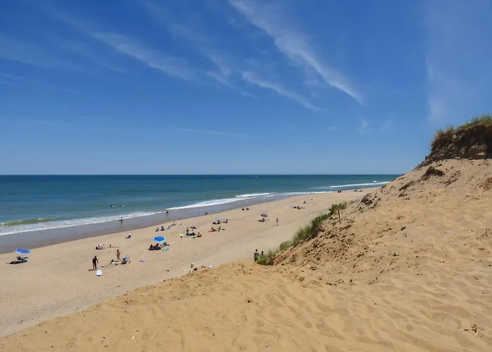 Walk 1 10 Mile To Lecount Hollow Beach