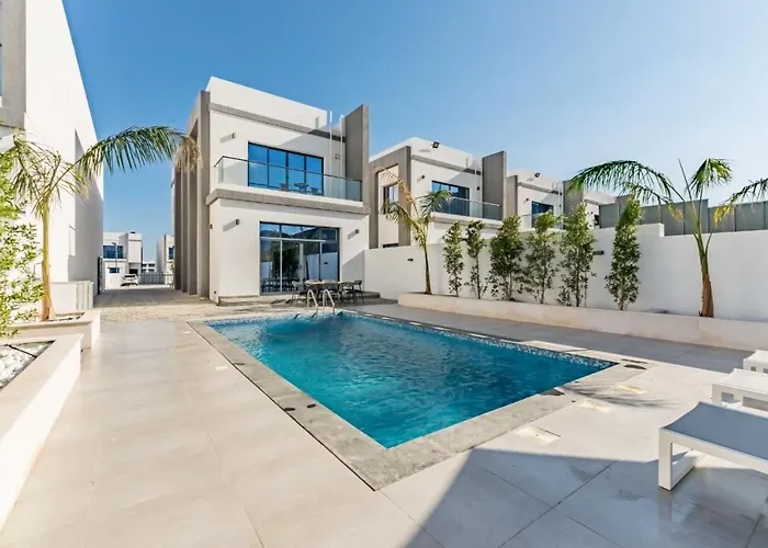 Al Dana Paradise Luxury Villas Palm Fujairah Sea View
