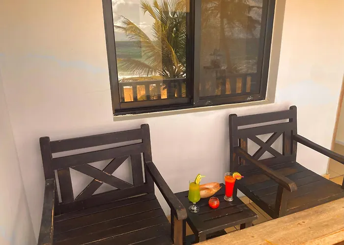 Hotel Restaurant Lounge Madiana Plage