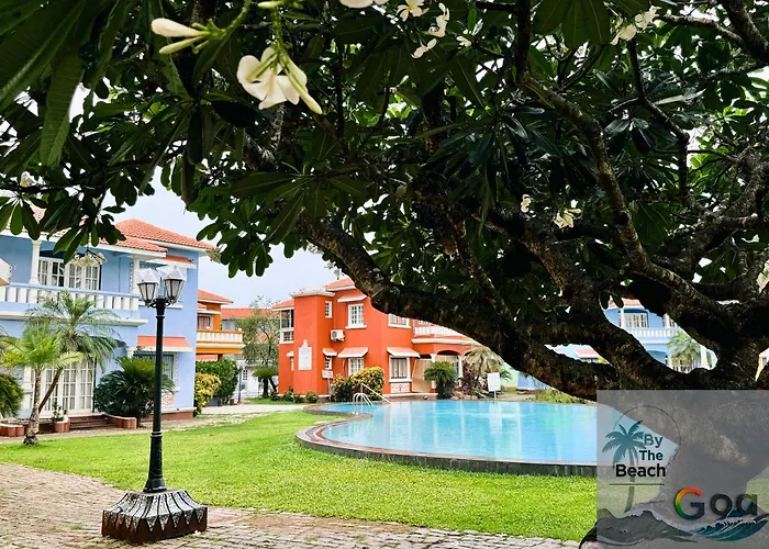 Pool View Villa & Apartment By The Beach Goa