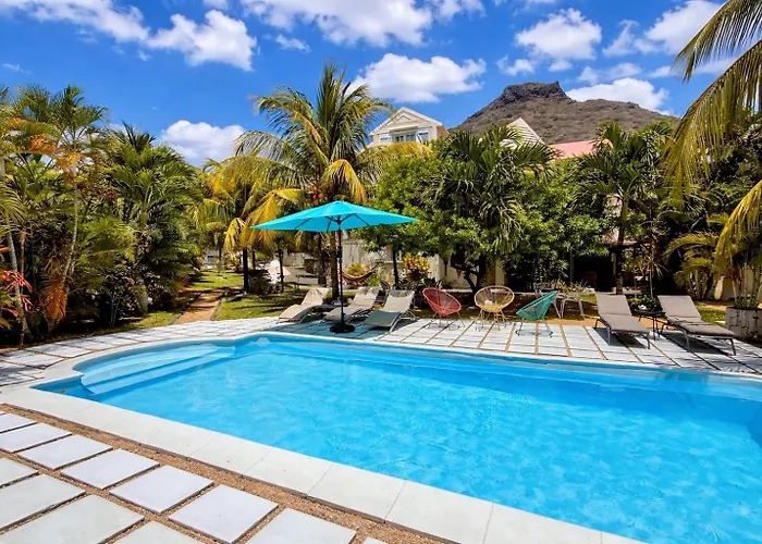 Lakaz Del Sol - Elegant Apartments With Luxurious Garden, Pool And Barbecue Area - Tourism Permit Certified