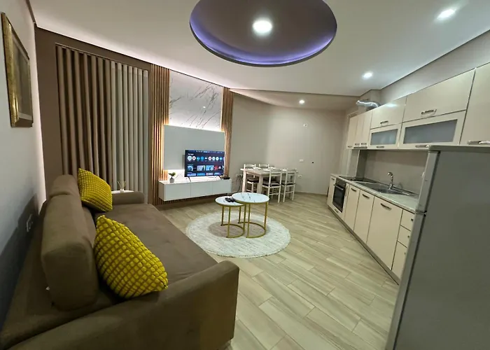 5 Star Apartment