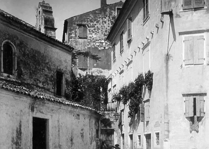 Venetian Well Cozy Apartment Corfu Old Town