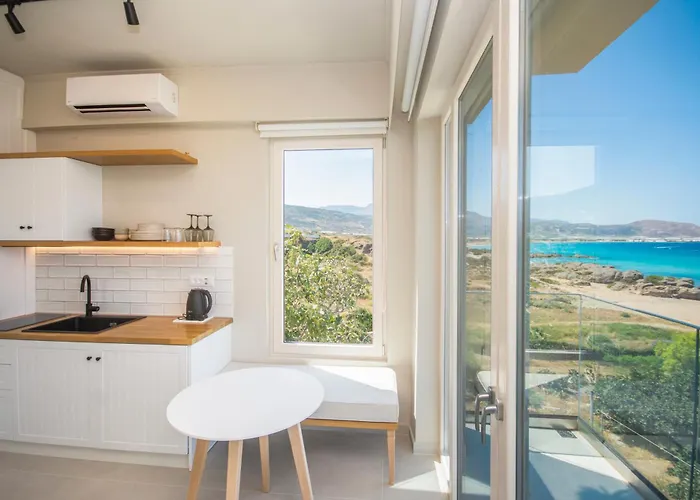 Elia Suites