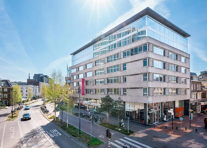 Crown Hotel Eindhoven Centre