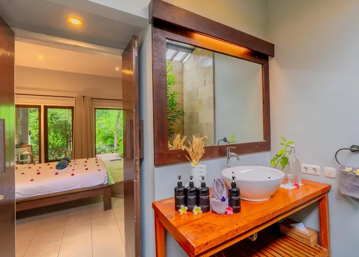 Bale Sampan Boutique Bungalows