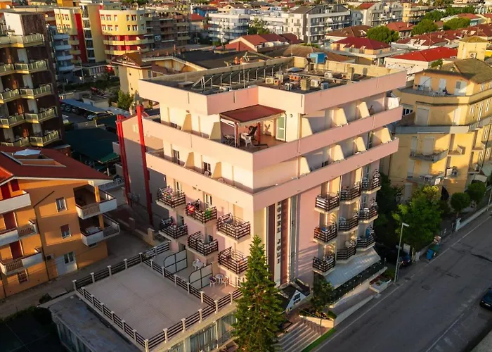 Hotel Joli