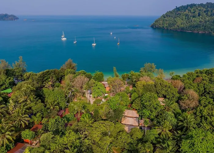 Marina Resort Koh Phayam Ranong