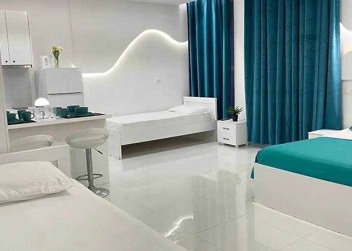 Rai Rooms