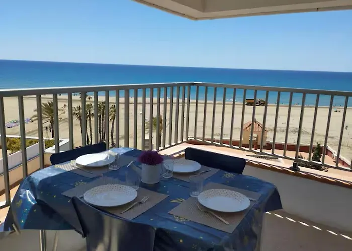 Apartamento con vistas al mar! Comaruga