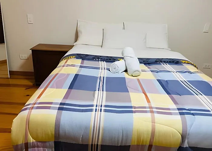 Habitacion Acogedora Con Bano Privado Y Entrada Independiente