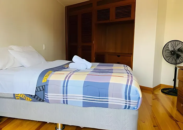 Habitacion Acogedora Con Bano Privado Y Entrada Independiente