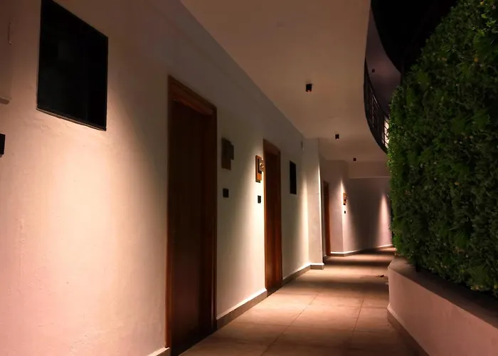 The Lovedale Kodaikanal Stay & Hotel