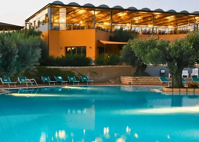 Aura Club Porto Rhoca